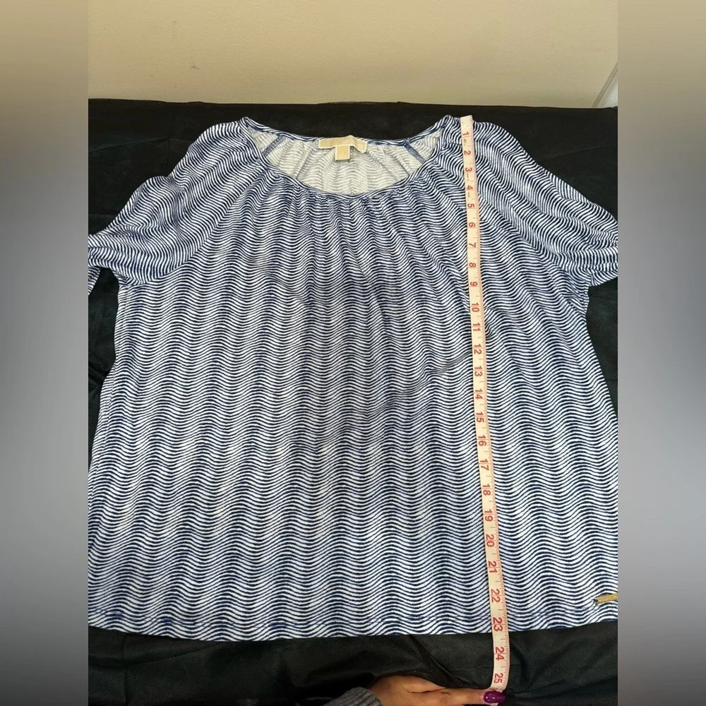 🔥Michael Kors Blue Patterned Women's Top🔥